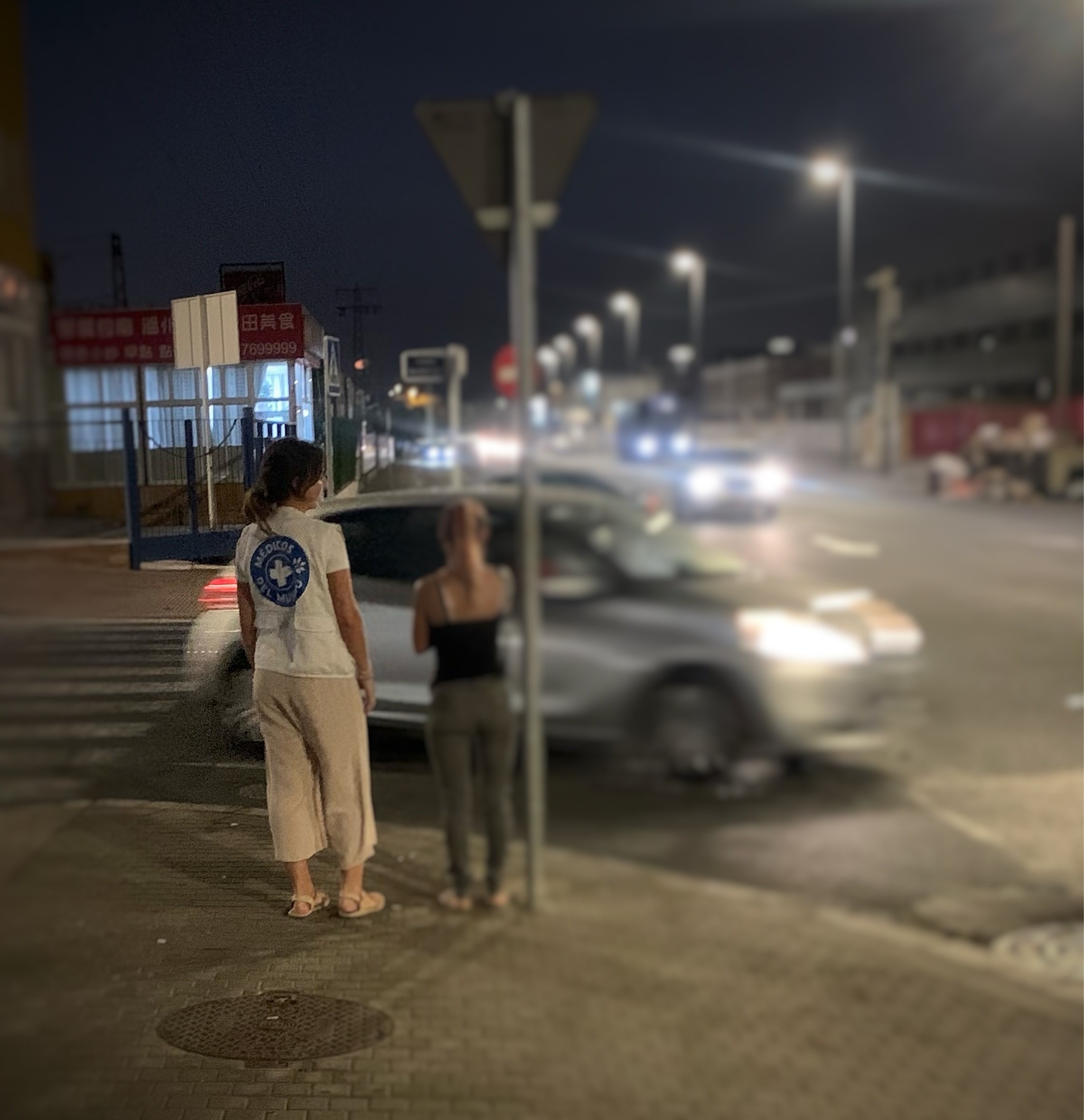 Atención en calle.